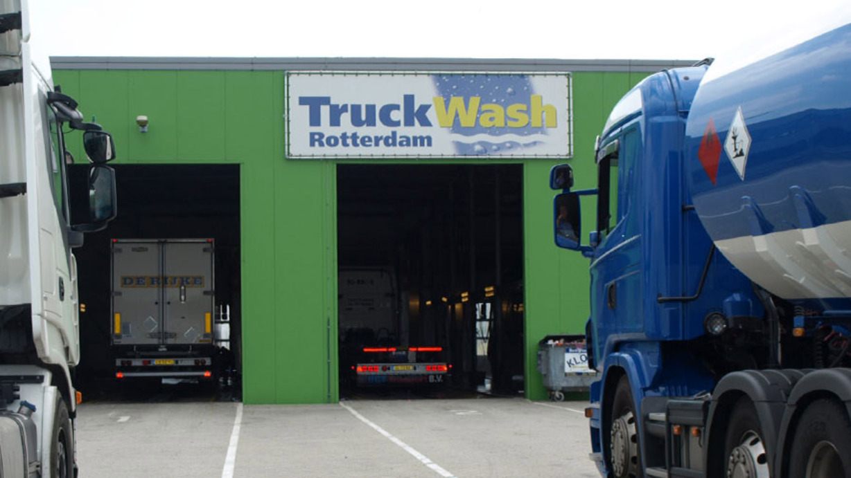 00-truckwash