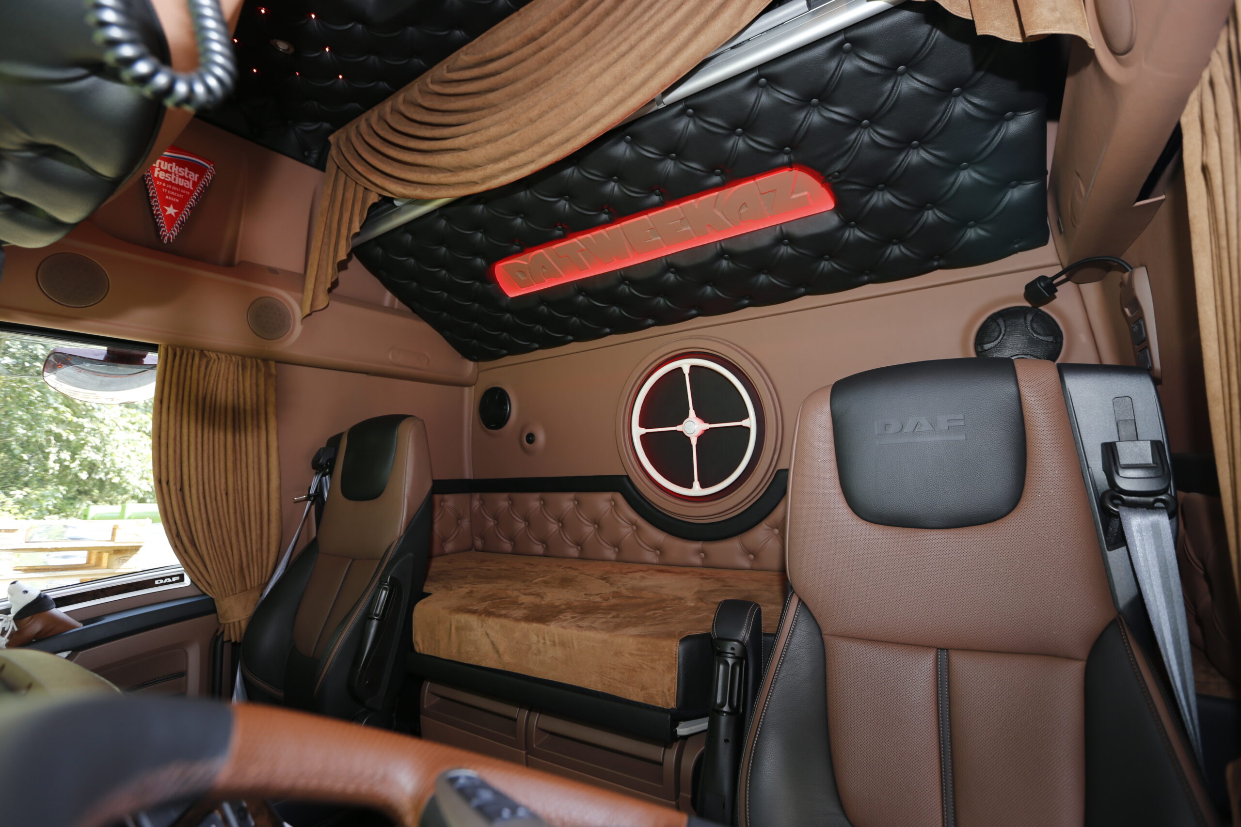 Topcarrier interieur
