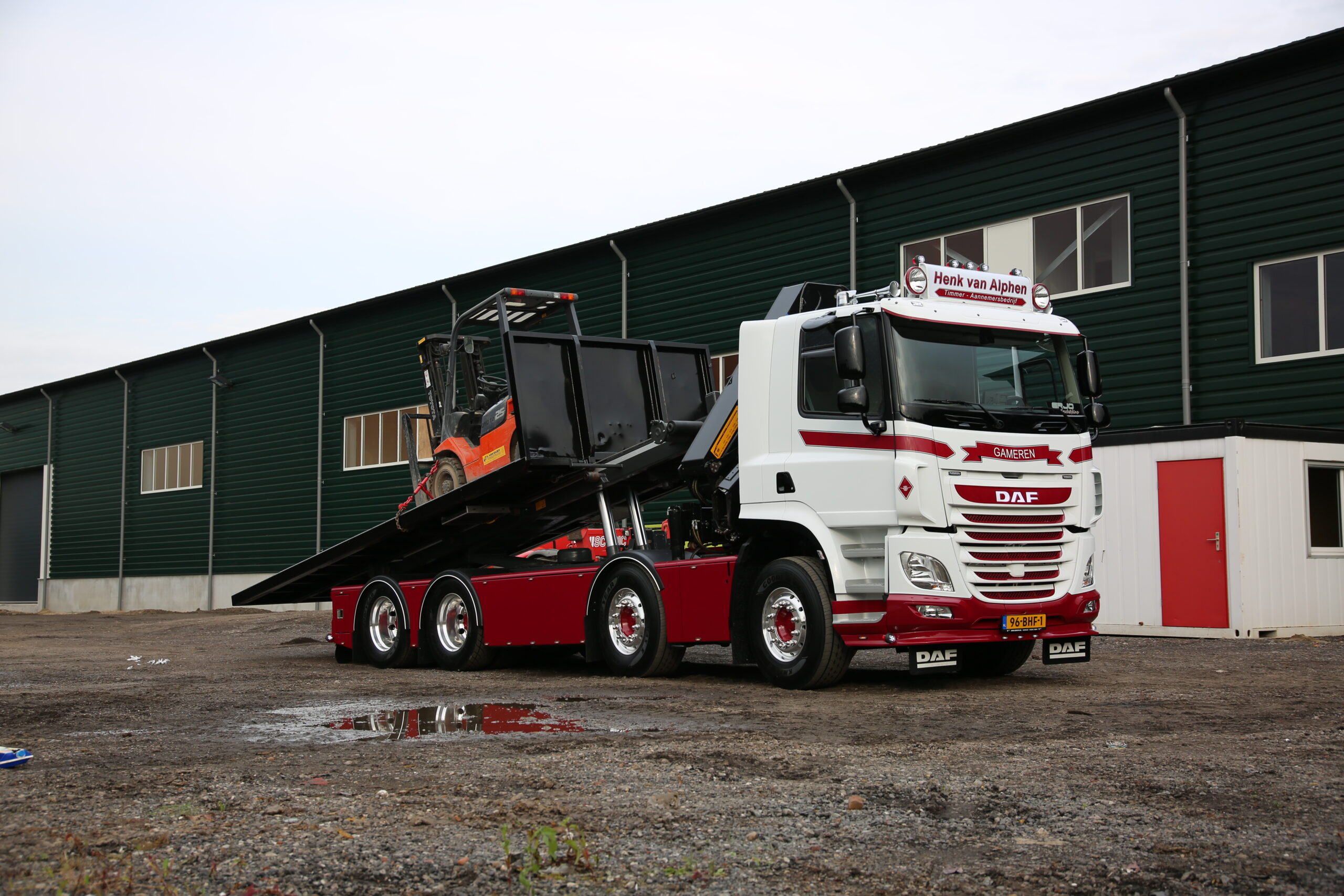 Heftruck laden