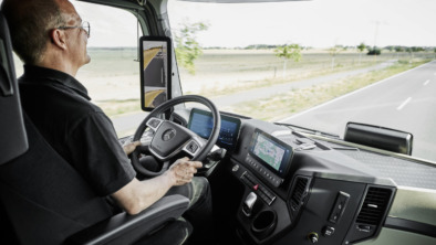 Mercedes-Benz Actros, Modelljahr 2018, mit Active Brake Assist 5