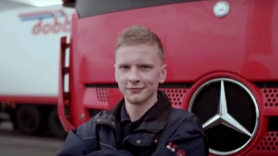 Chauffeur_jong_Jurgen_Dobbbe_Transport