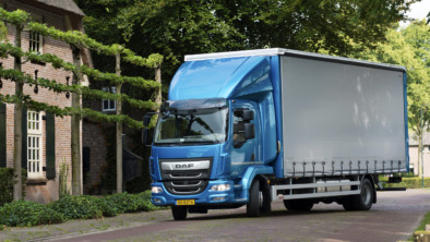 DAF-Introduces-New-LF-29-8-2017-03
