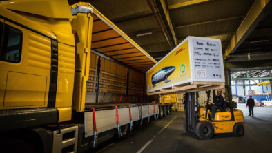 DELFT-Transport van de Delft Hyperloop door DHL. FOTO: DIEDERIK VAN DER LAAN