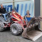 Niels shovel
