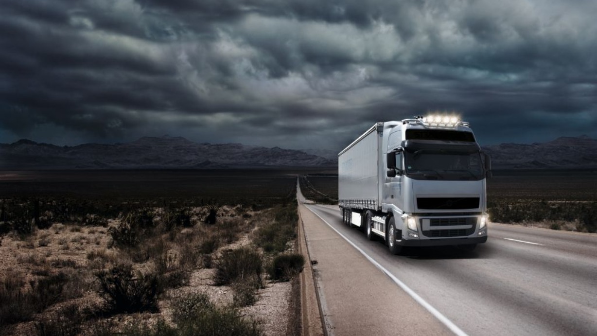 Part Numbers: 9XWNotes: Lighting 2015, , Endconsumer, Beleuchtung, Licht, TRUCK