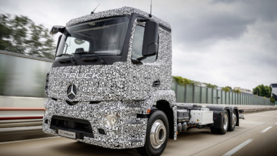 Weltpremiere für den Mercedes-Benz urban eTruck: lokal emissionsfreier und leiser Verteilerverkehr
