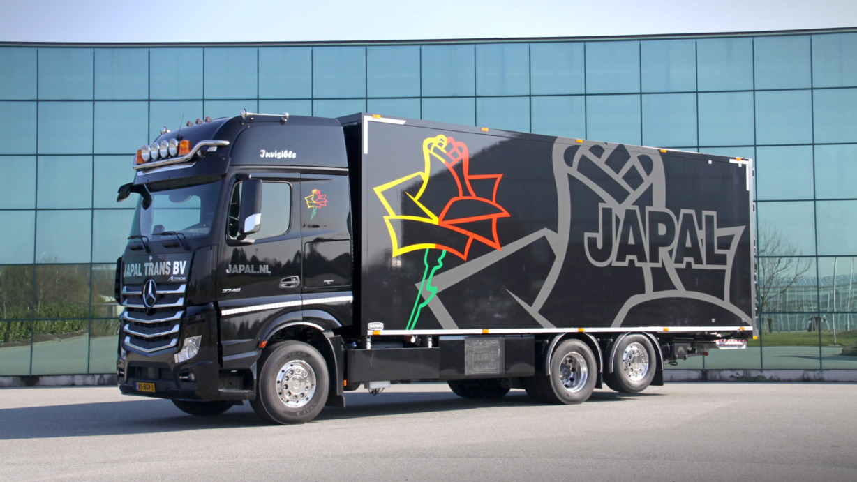 Mercedes-Benz_Actros_Japal_-Trans