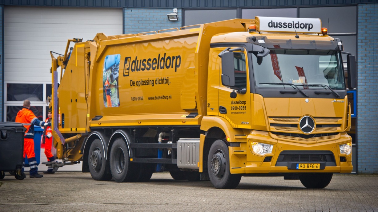 Mercedes-Benz_Antos_Dusseldorp