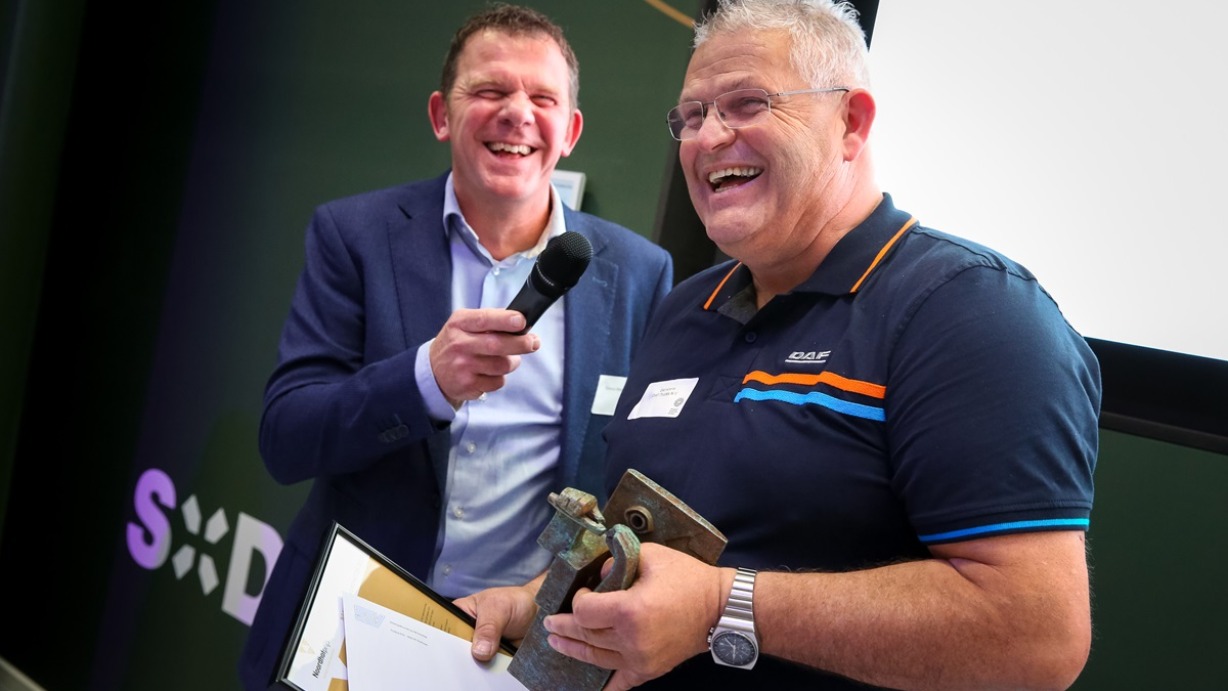 Prestigieuze-Noordhof-prijs-voor-Eef-Arens-van-DAF-Trucks