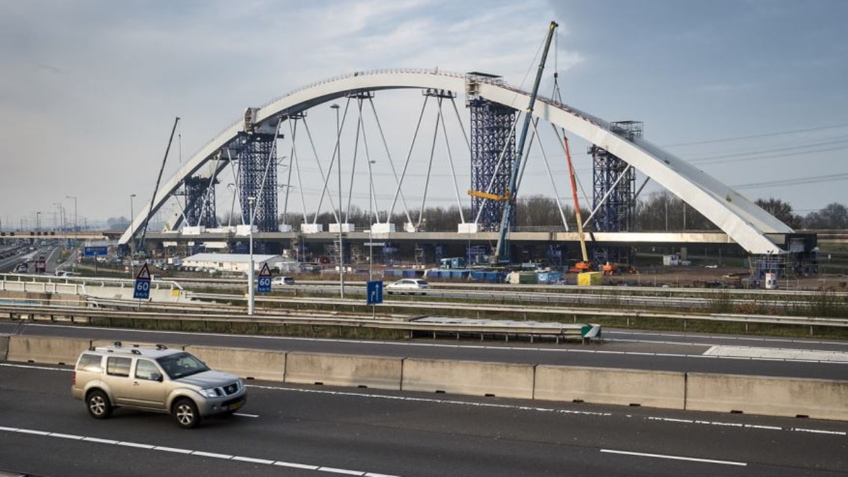 Rijkswaterstaat_Sarens_spoorbrug_Muiderberg