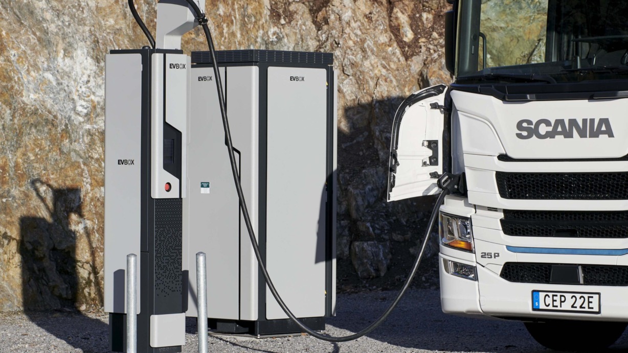 Scania20charging20solutions_Pers