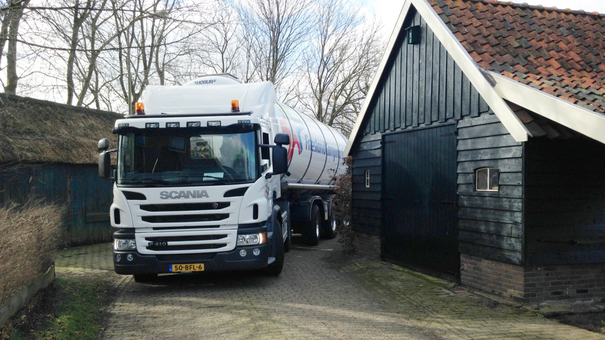 Scania_P410_Troost-Hobur-1