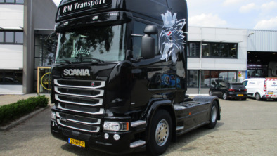 Scania_R450_Crown_edition_RM-Trans-2.jpg
