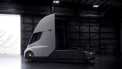 Tesla_03