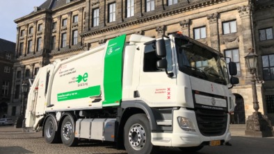 Truckland-E-Trucks-Europe-en-Geesinknorba-leveren-eerste-100-procent-elektrische-huisvuilwagen-aan-de-gemeente-Amsterdam-8