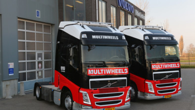 Twee Volvo FH 460's voor Multiwheels