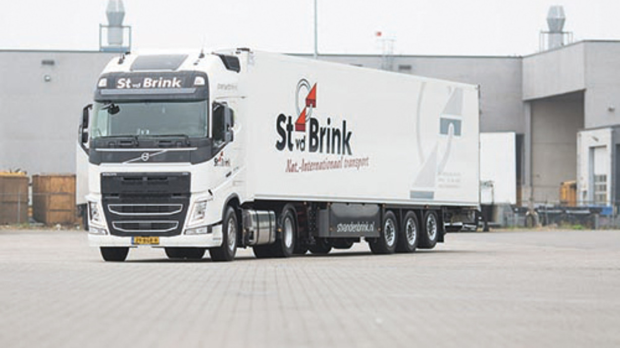 Volvo_FH460_St_vd_Brink_1