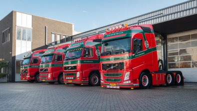 Volvo_FH_4_generaties_AC_van_der_Gun_Harmelen-2