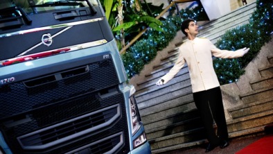 Volvo_FH_I-Shift_Dual_Cluth_The_Casino_Youtube