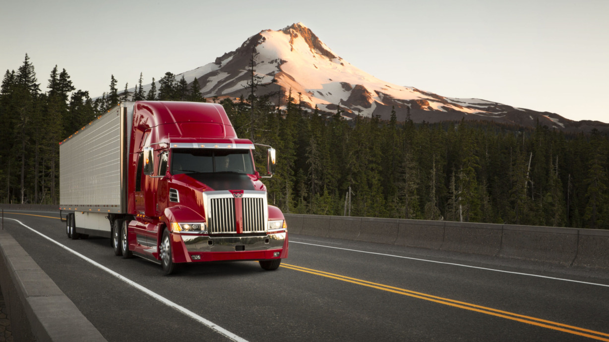 Western_Star_5700XE