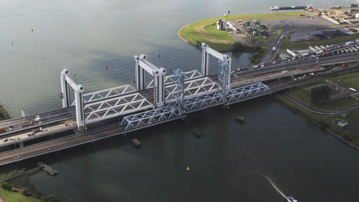 botlek-brug-header