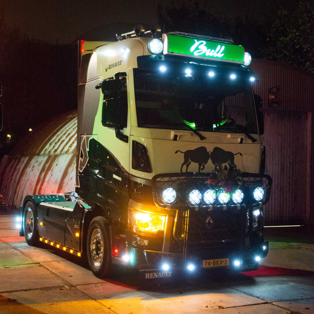 Renault T High
