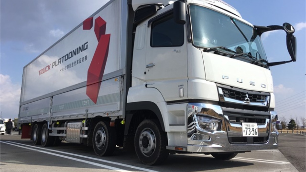 m-fuso-super-great-platooning