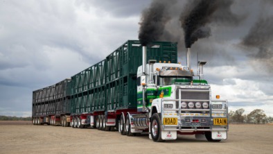 mack-roadtrain