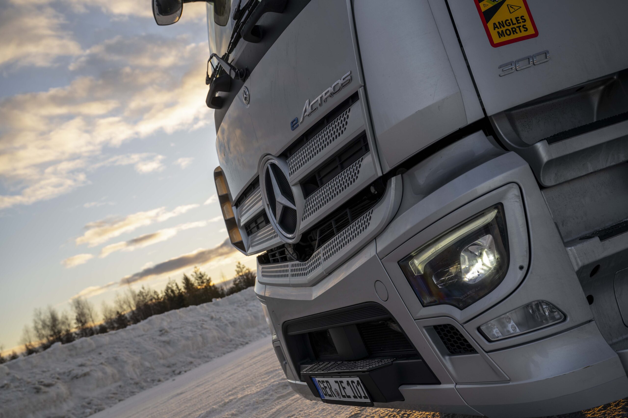 Mercedes Benz Trucks Test ETrucks In Finland
