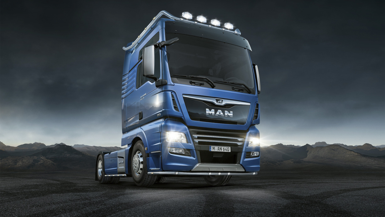 p-tgx-est-performanceline-01