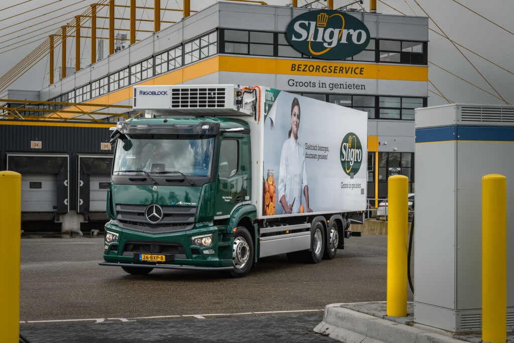 eActros 300