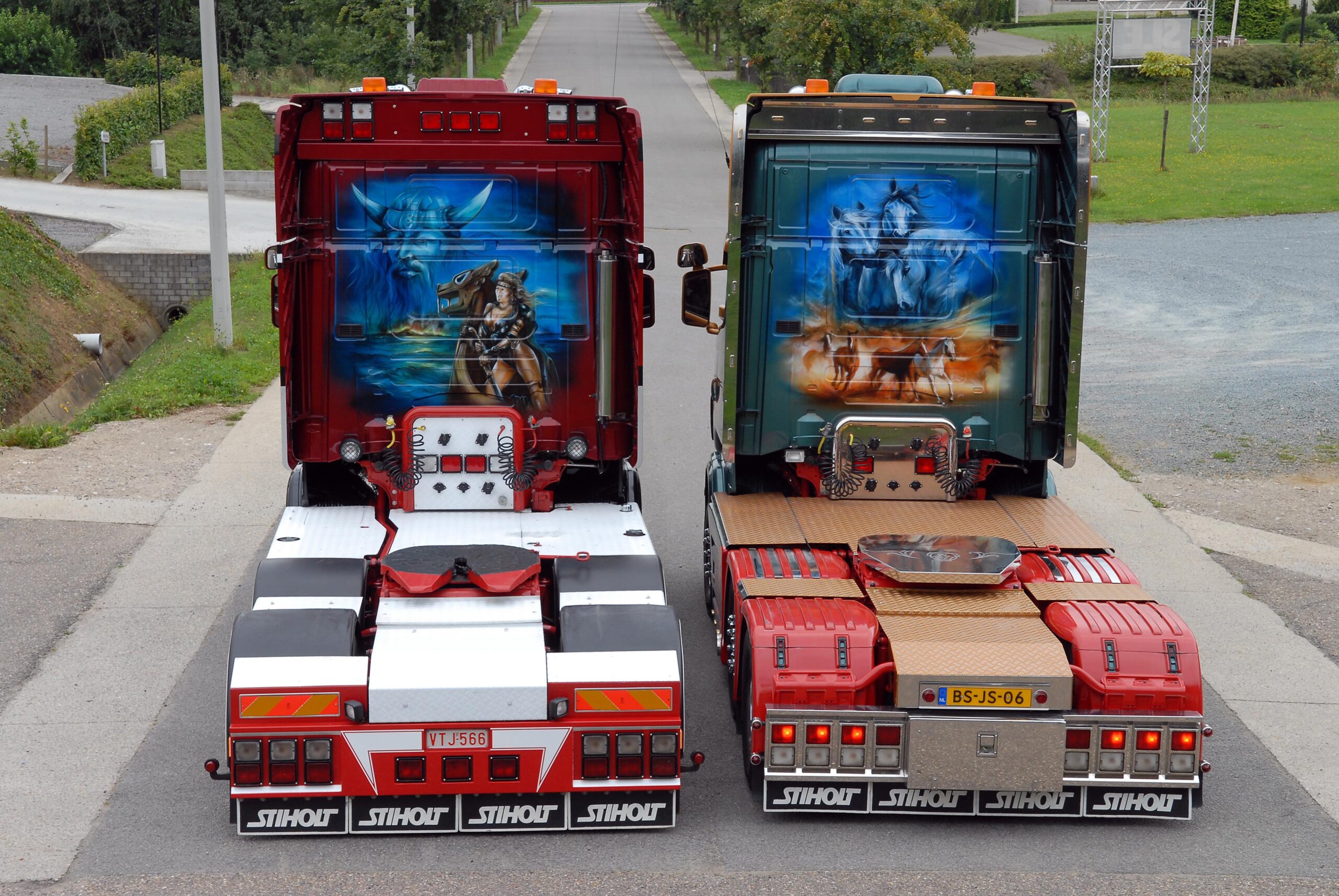 Beide trucks zijn zeer fraai afgewerkt.