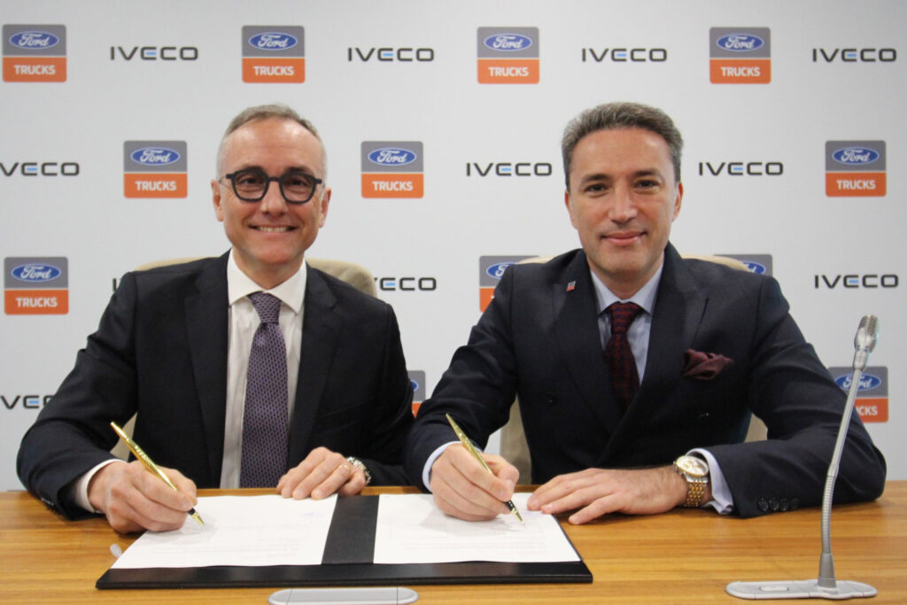 Luca Sra en Emrah Duman.