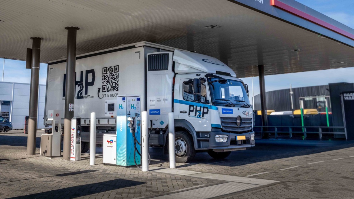Paul PH2P Atego