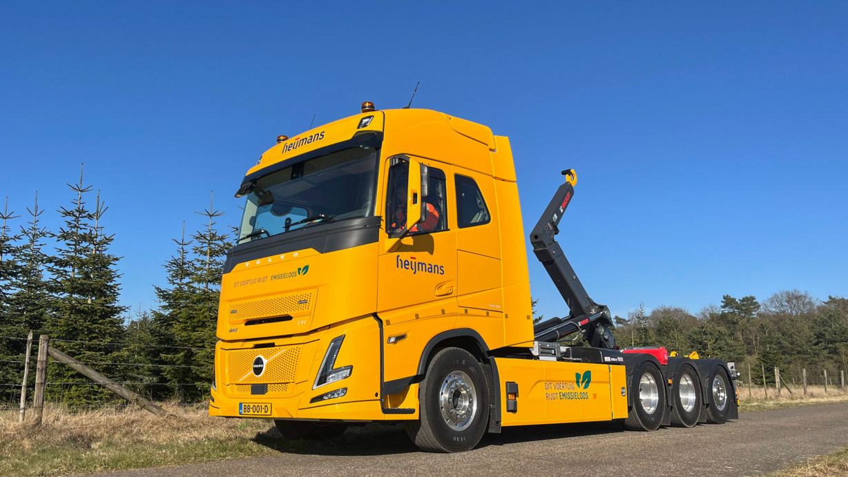 Heijmans_Volvo FH Aero Electric_haakarm