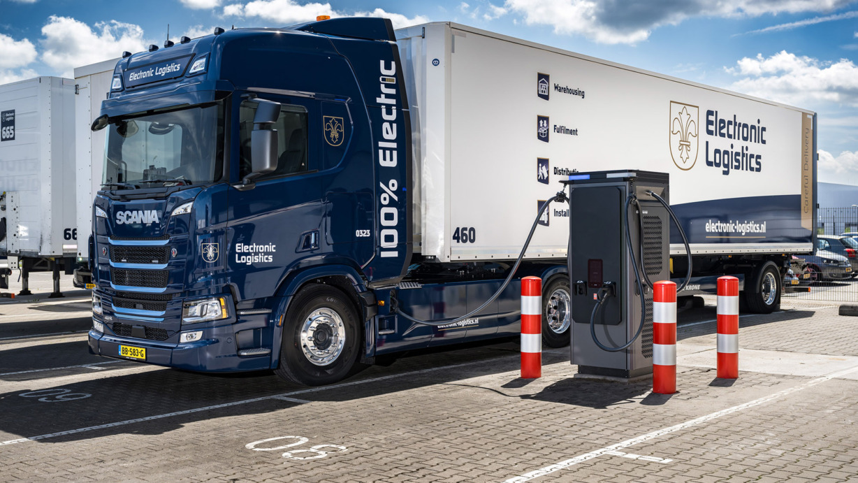 Electronic_Logistics_Scania-1-pers-2025