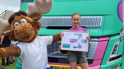 Volvo FH Aero ontworpen door 11-jarige Anne (1)
