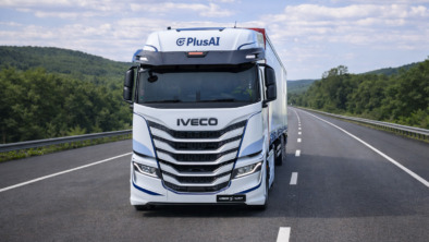IVECO_SWay_Autonomous_Driving_Truck_with_PlusAI