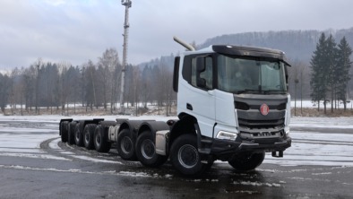 Tatra 16×16 02
