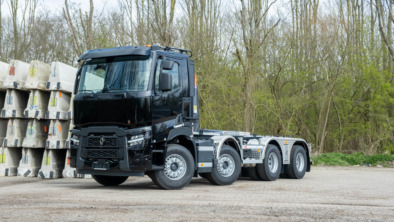 _RENAULT_C520_8x4_Wide-Spread met 30 Ton’s AJK lv