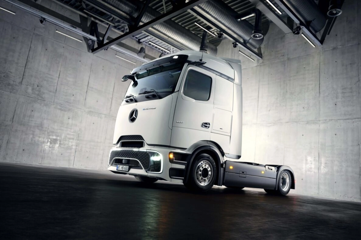 eActros 600 lowdecktrekker