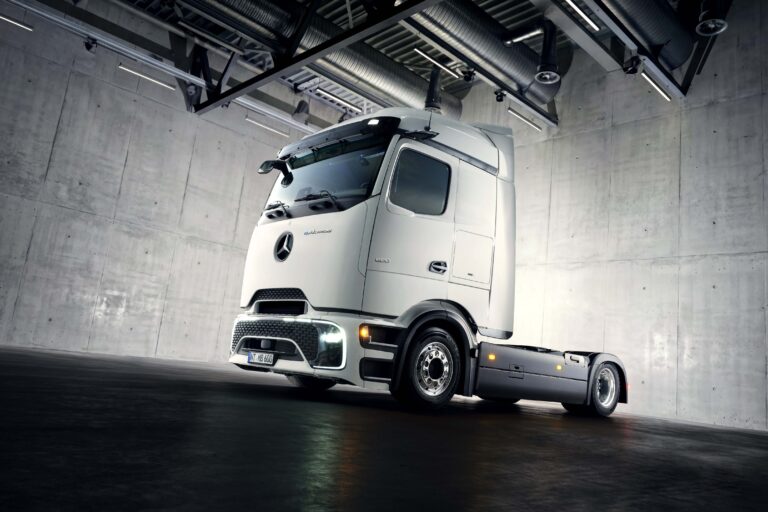 eActros 600 lowdecktrekker