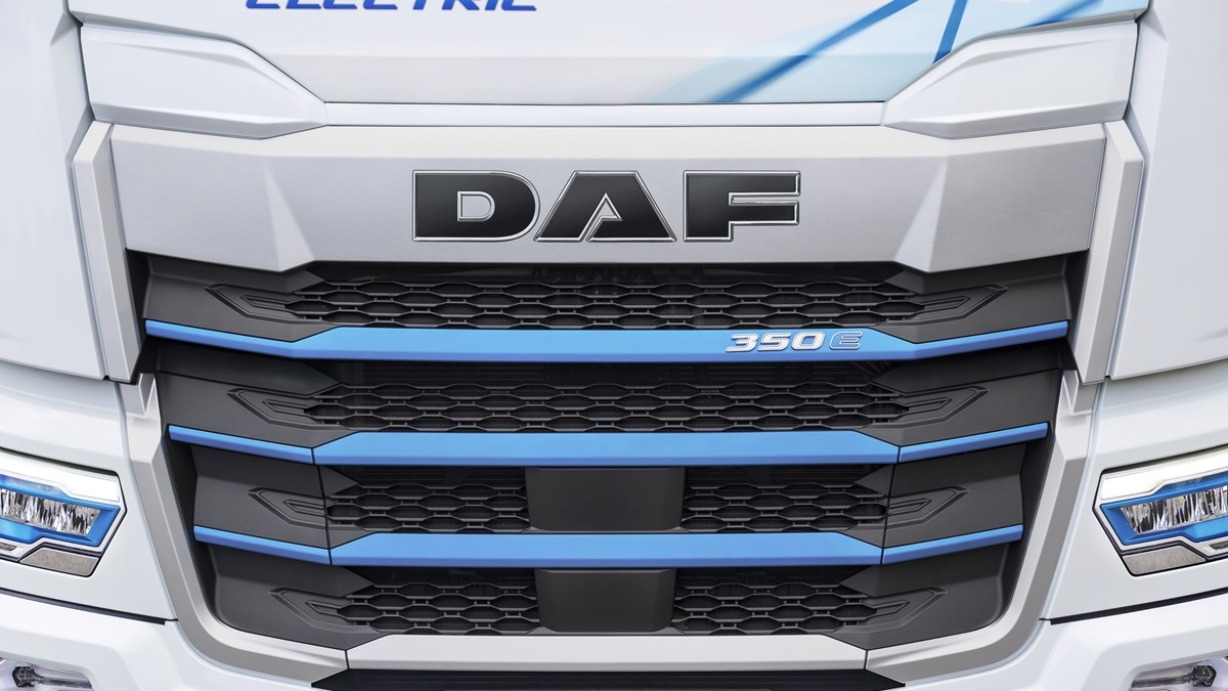 Einride-and-DAF-partner-to-accelerate-scale-up-of-autonomous-electric-freight-01