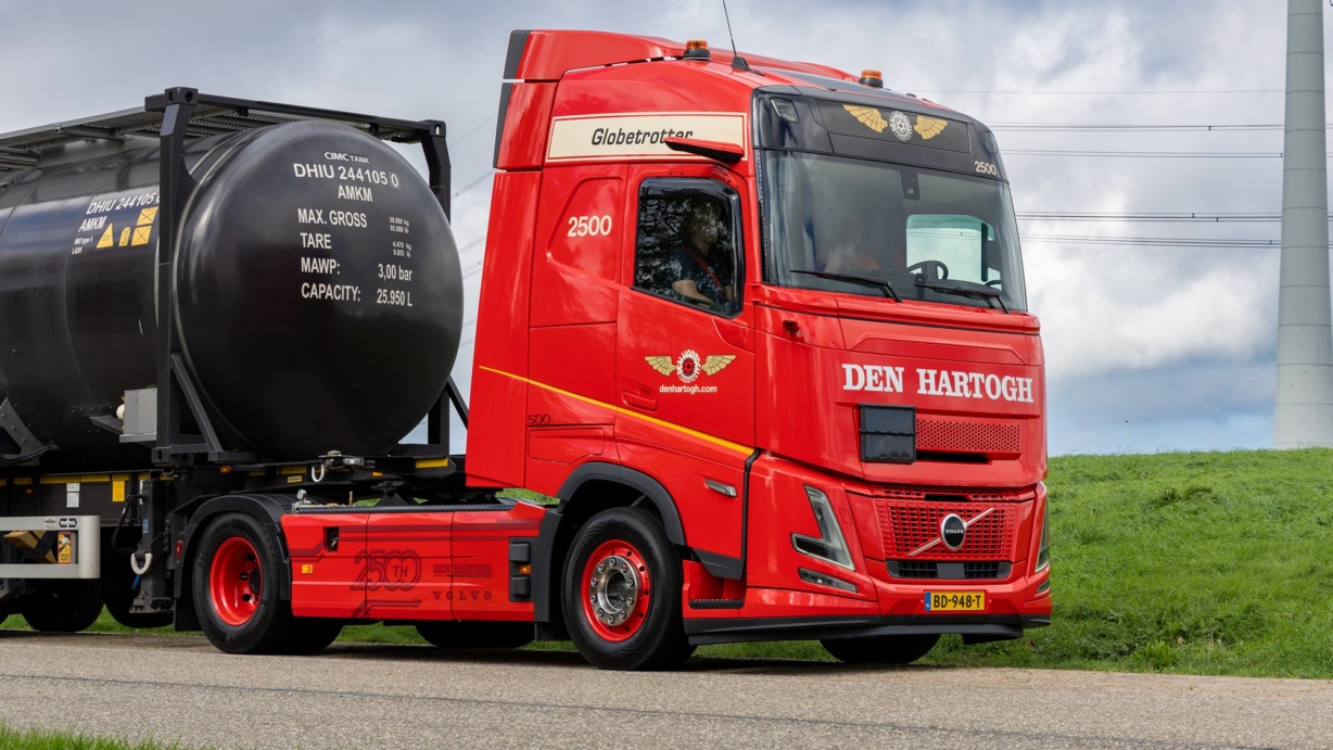 2.500ste Volvo-truck Den Hartogh (5)