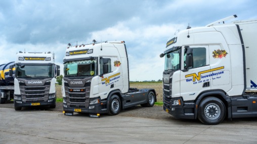 Van Nieuwenhuyzen Scania pers 2