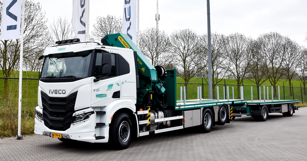IJsselmonde Steigerbouw zet nieuwe Iveco X-Way in
